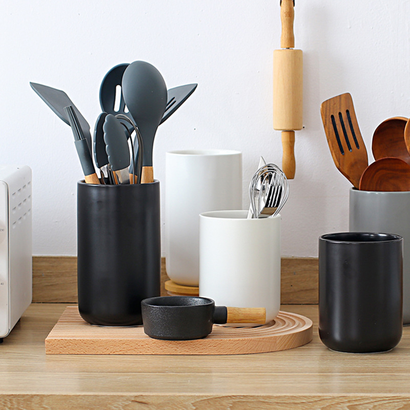 Kitchen Gadgets Under 100 - Keramische opbergbus Nordic keukengerei houder voor
