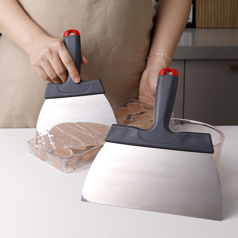 Roestvrijstalen deegschraper C - Kitchen Gadgets Under 100 recensie en prijs